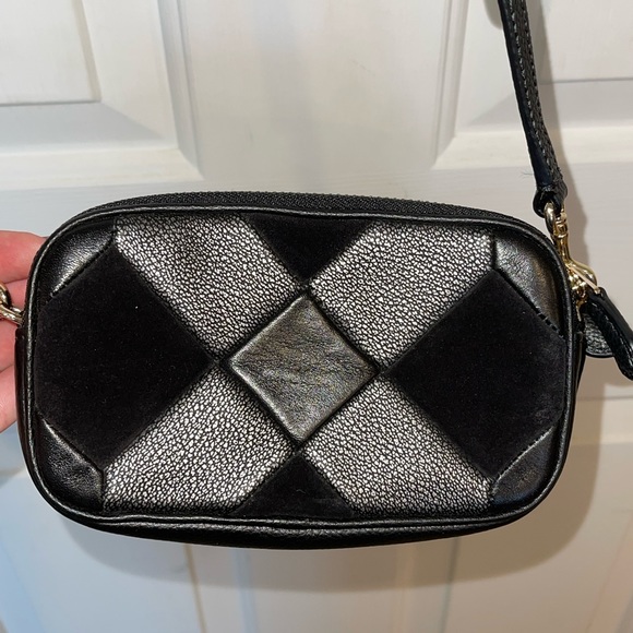 Coach purse - Picture 3 of 5